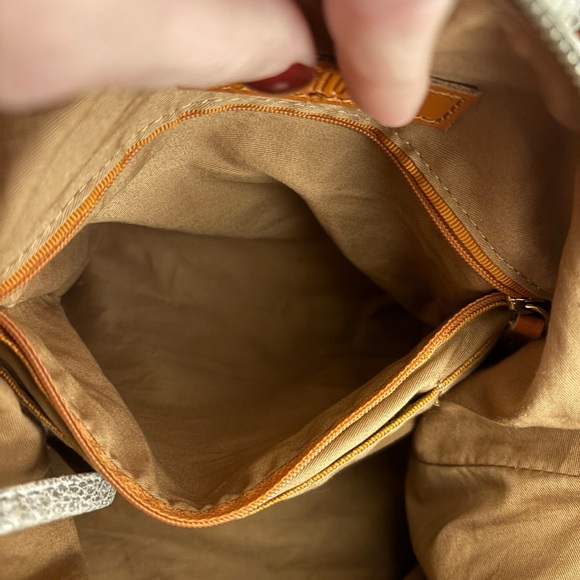 HOBO Silver Metallic Leather Crossbody Bag - Picture 10 of 16